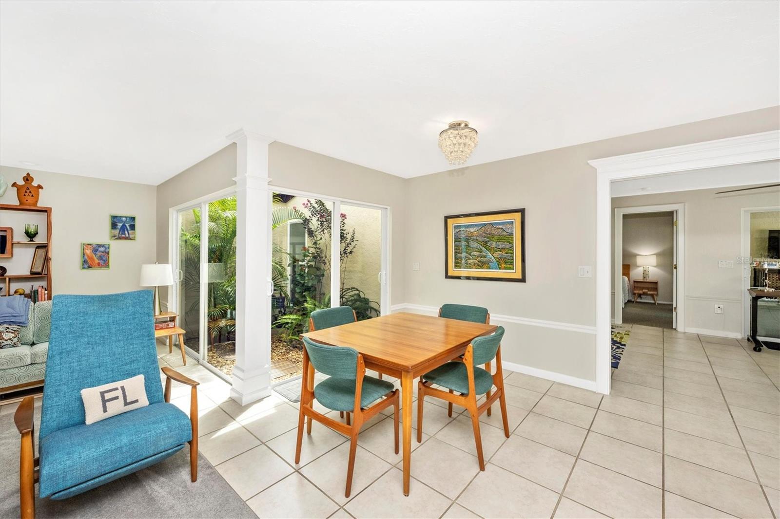 GLEN OAKS MANOR HOMES PH 2 - Residential Lease
