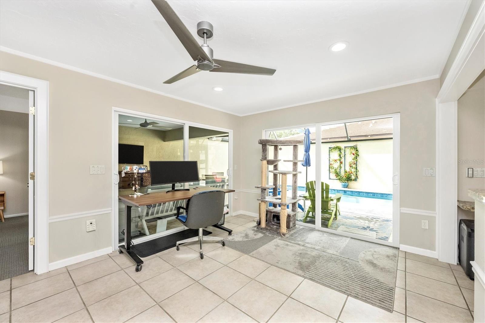 GLEN OAKS MANOR HOMES PH 2 - Residential Lease