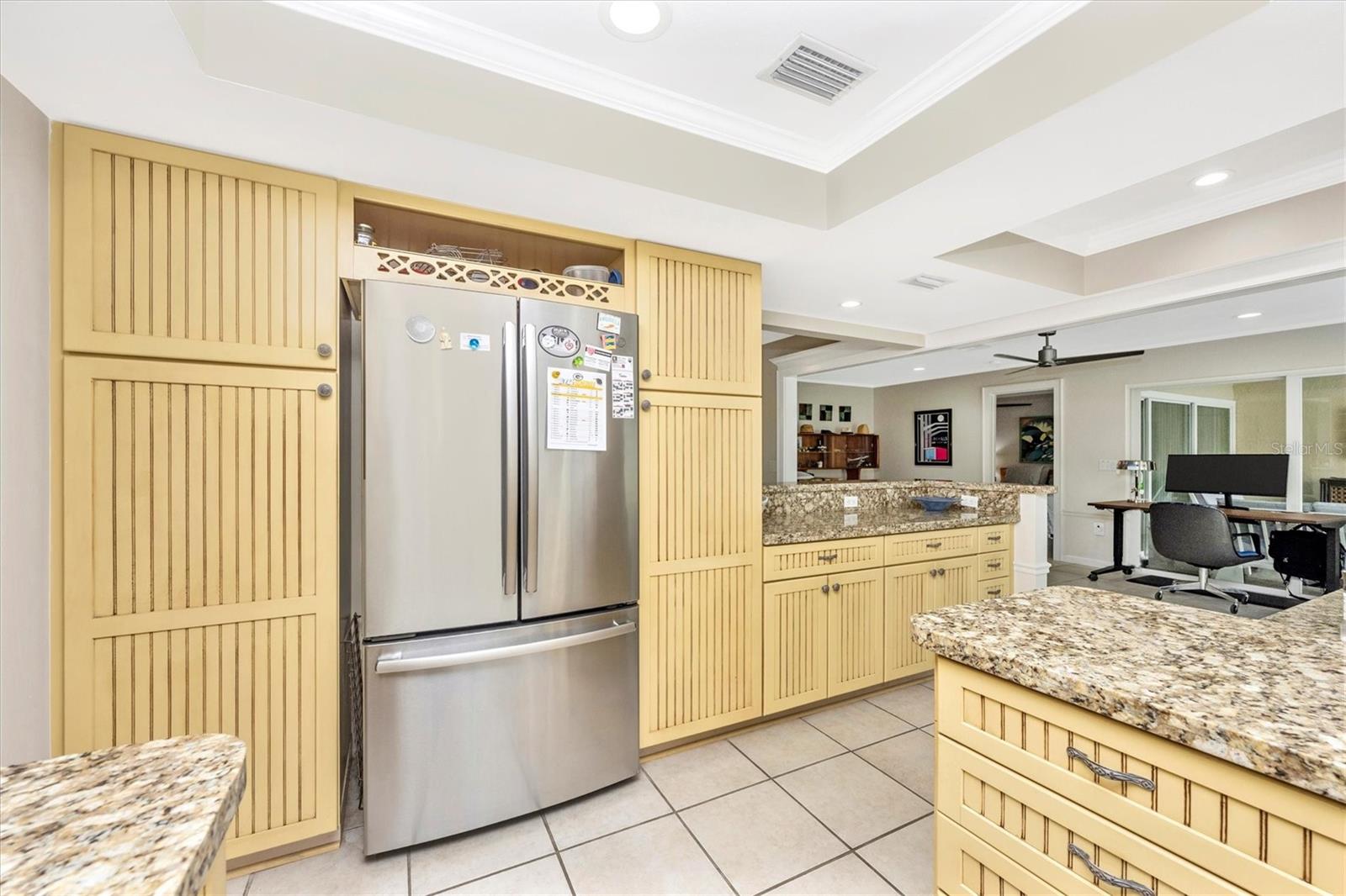 GLEN OAKS MANOR HOMES PH 2 - Residential Lease