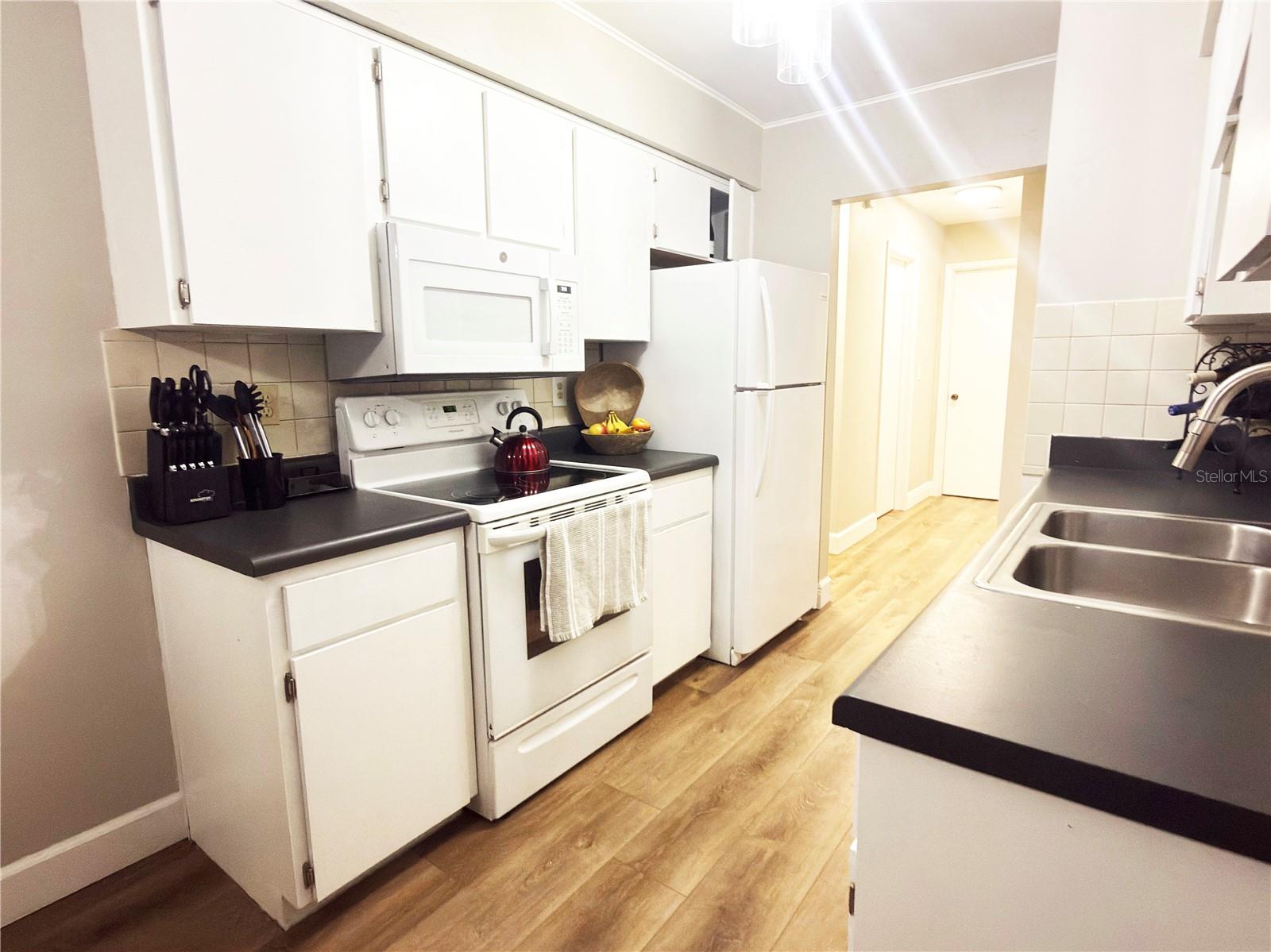 BAYSIDE MEADOWS PH II - Residential