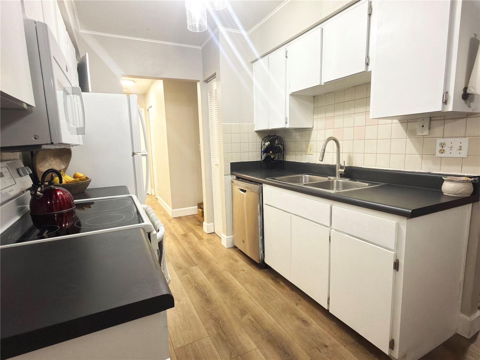 BAYSIDE MEADOWS PH II - Residential