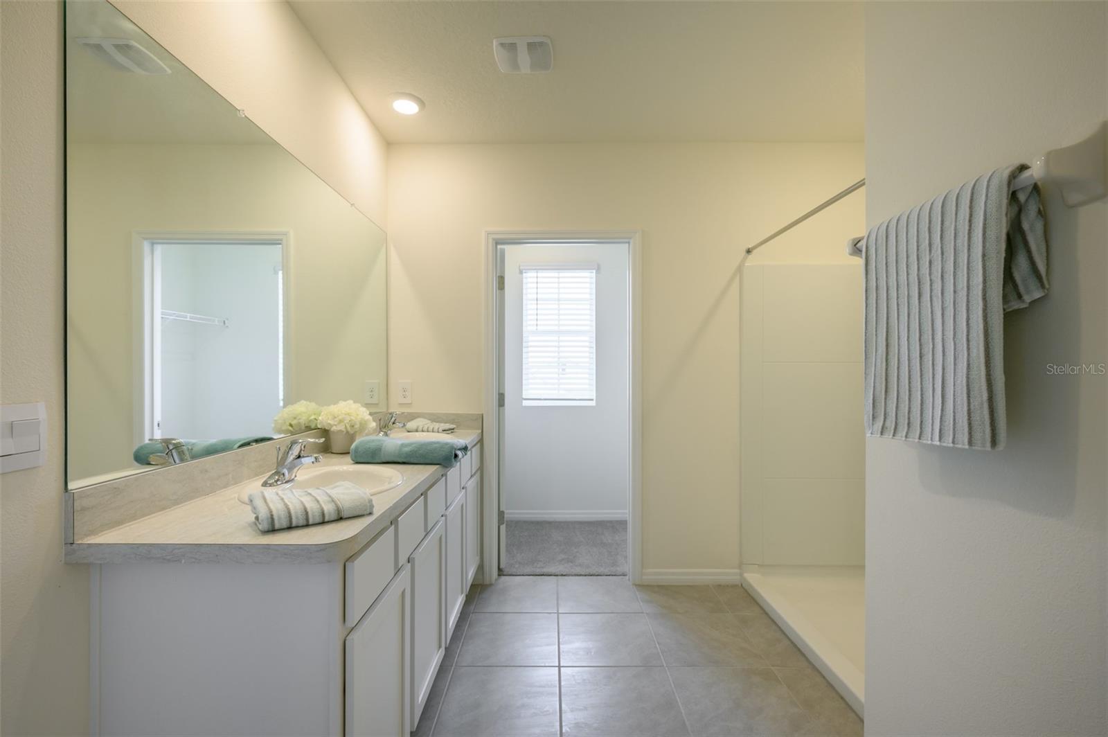 SOLERA AT LAKEWOOD RANCH - Residential Lease
