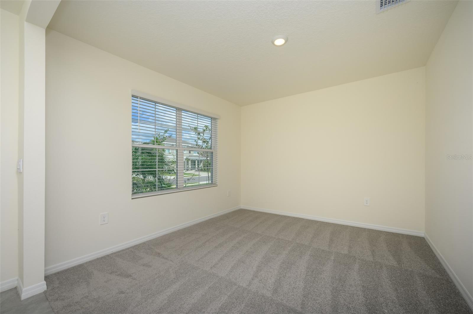 SOLERA AT LAKEWOOD RANCH - Residential Lease