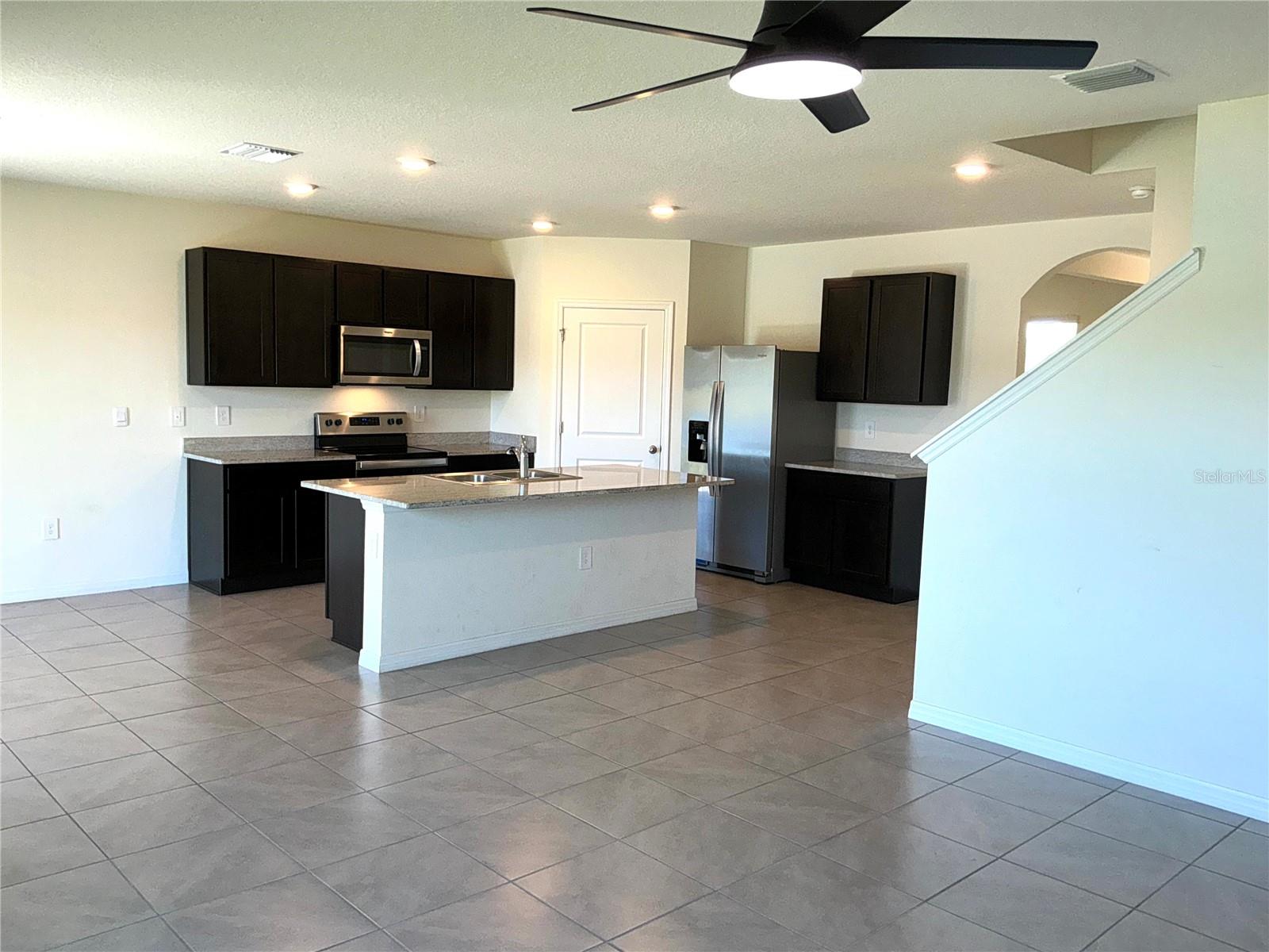 SOLERA AT LAKEWOOD RANCH - Residential Lease