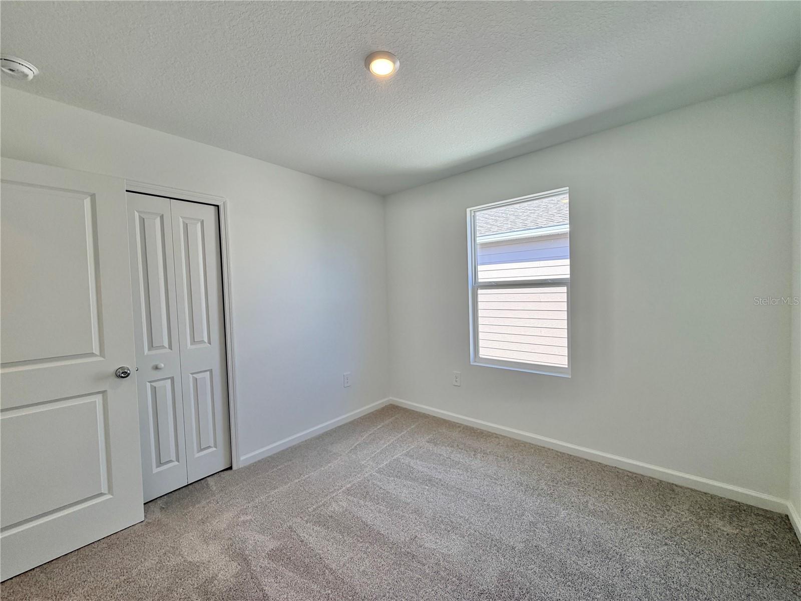 HUNT CLUB GROVES 40S - Residential Lease