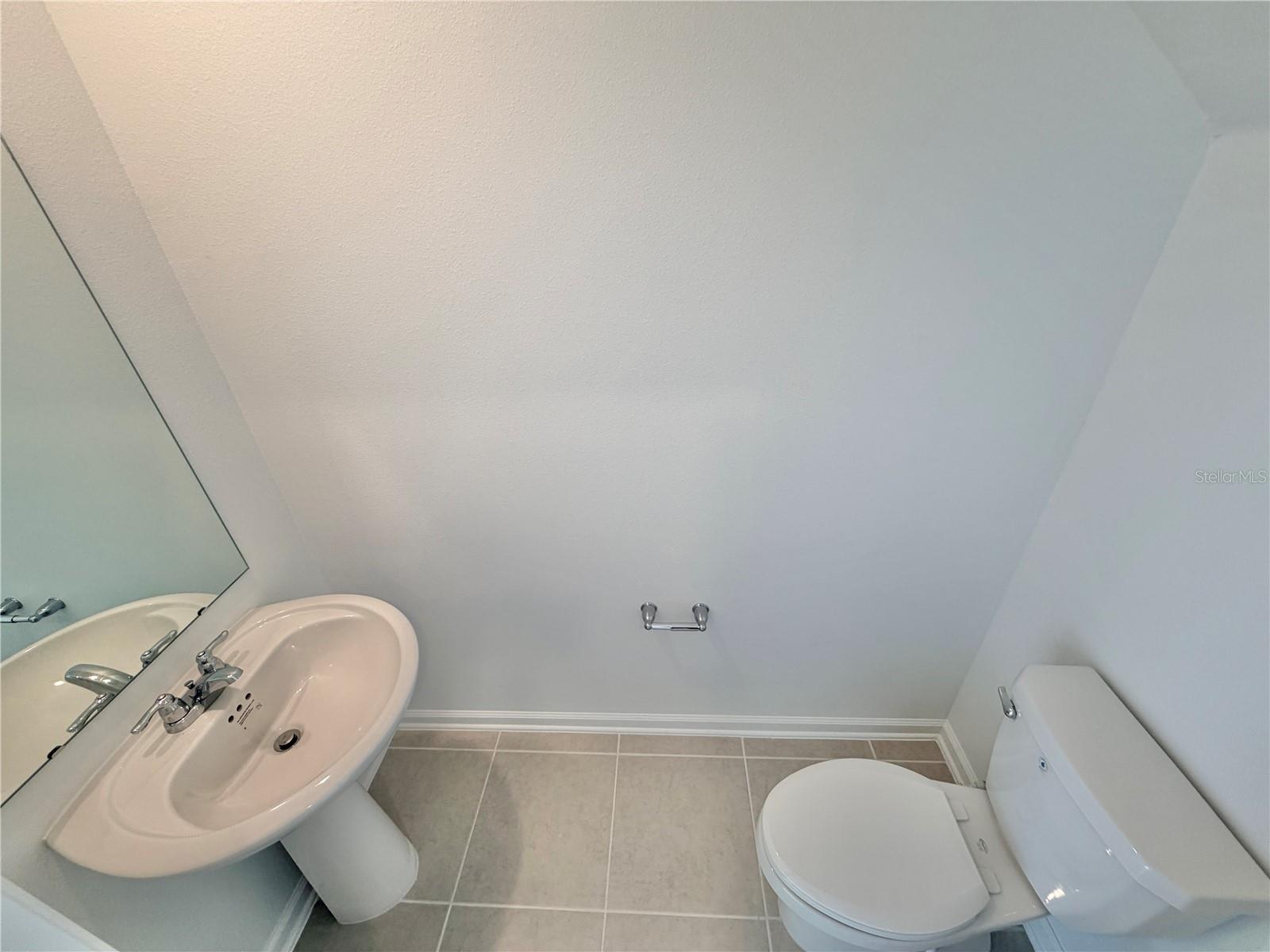 HUNT CLUB GROVES 40S - Residential Lease