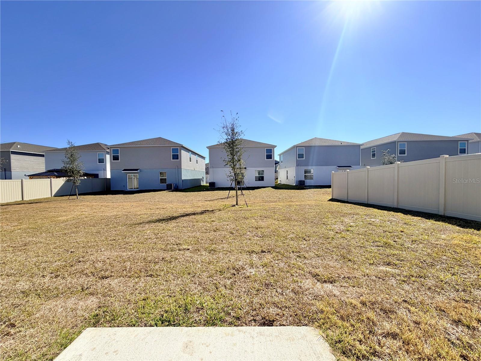 HUNT CLUB GROVES 40S - Residential Lease