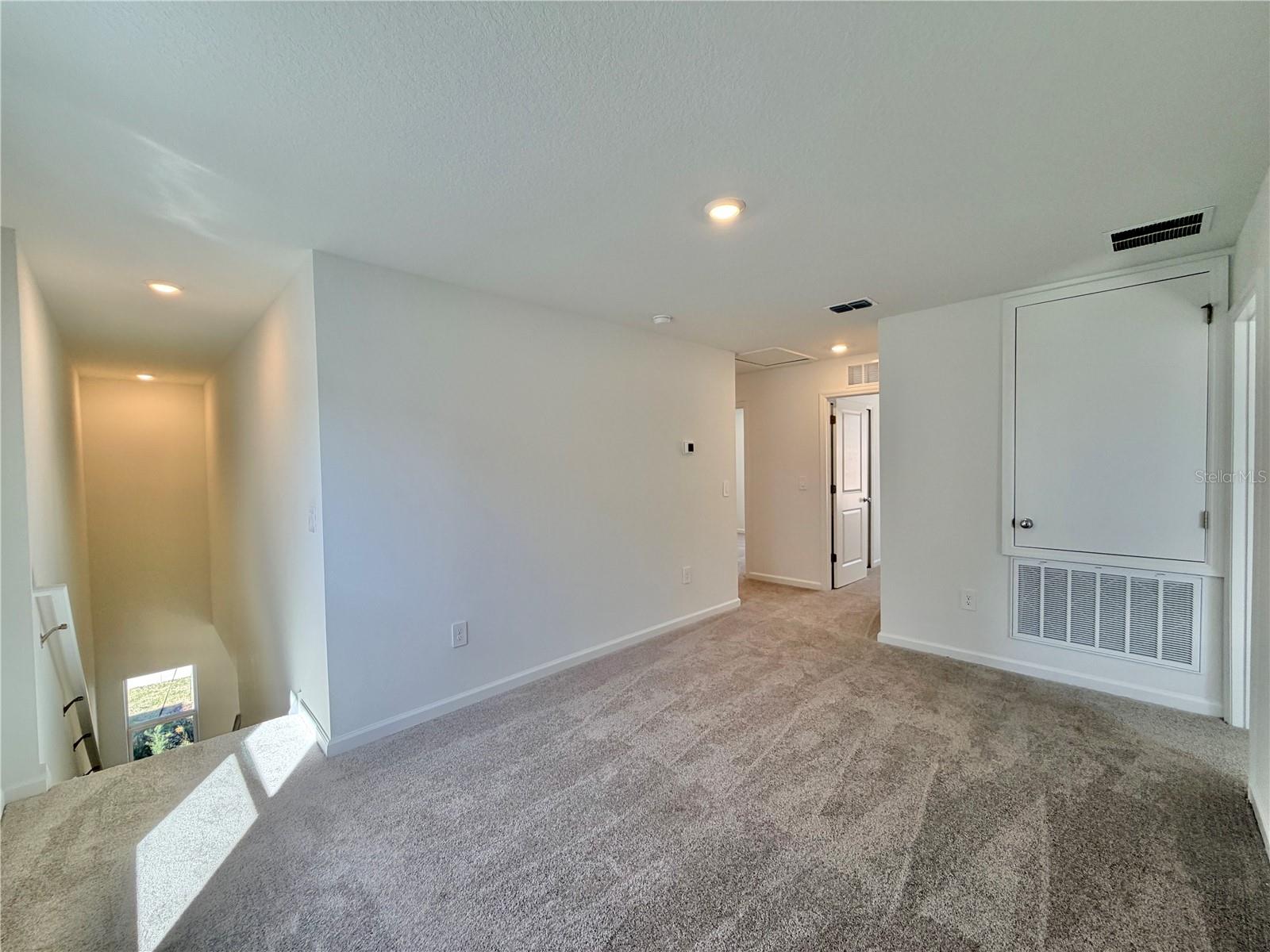 HUNT CLUB GROVES 40S - Residential Lease