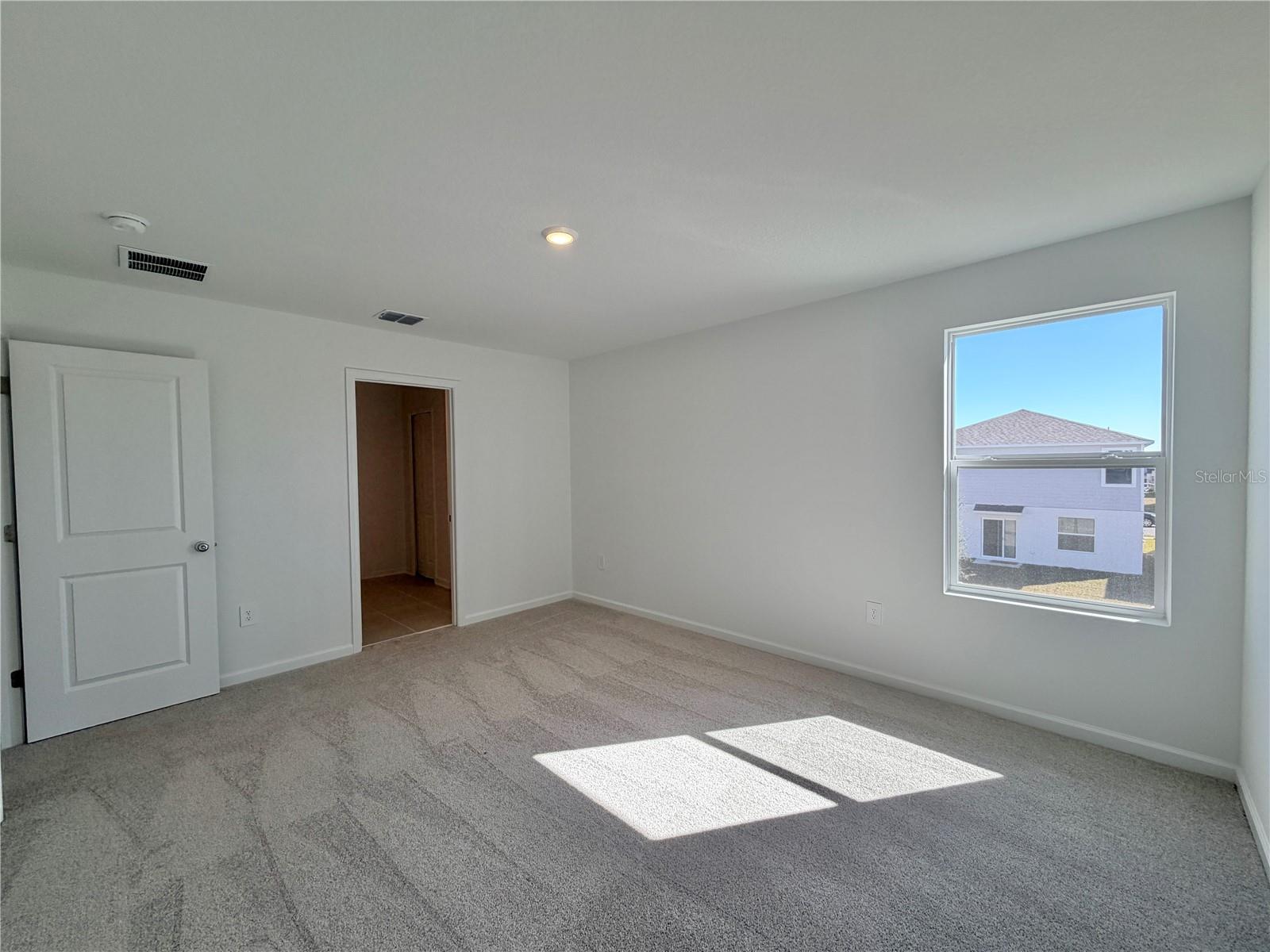 HUNT CLUB GROVES 40S - Residential Lease