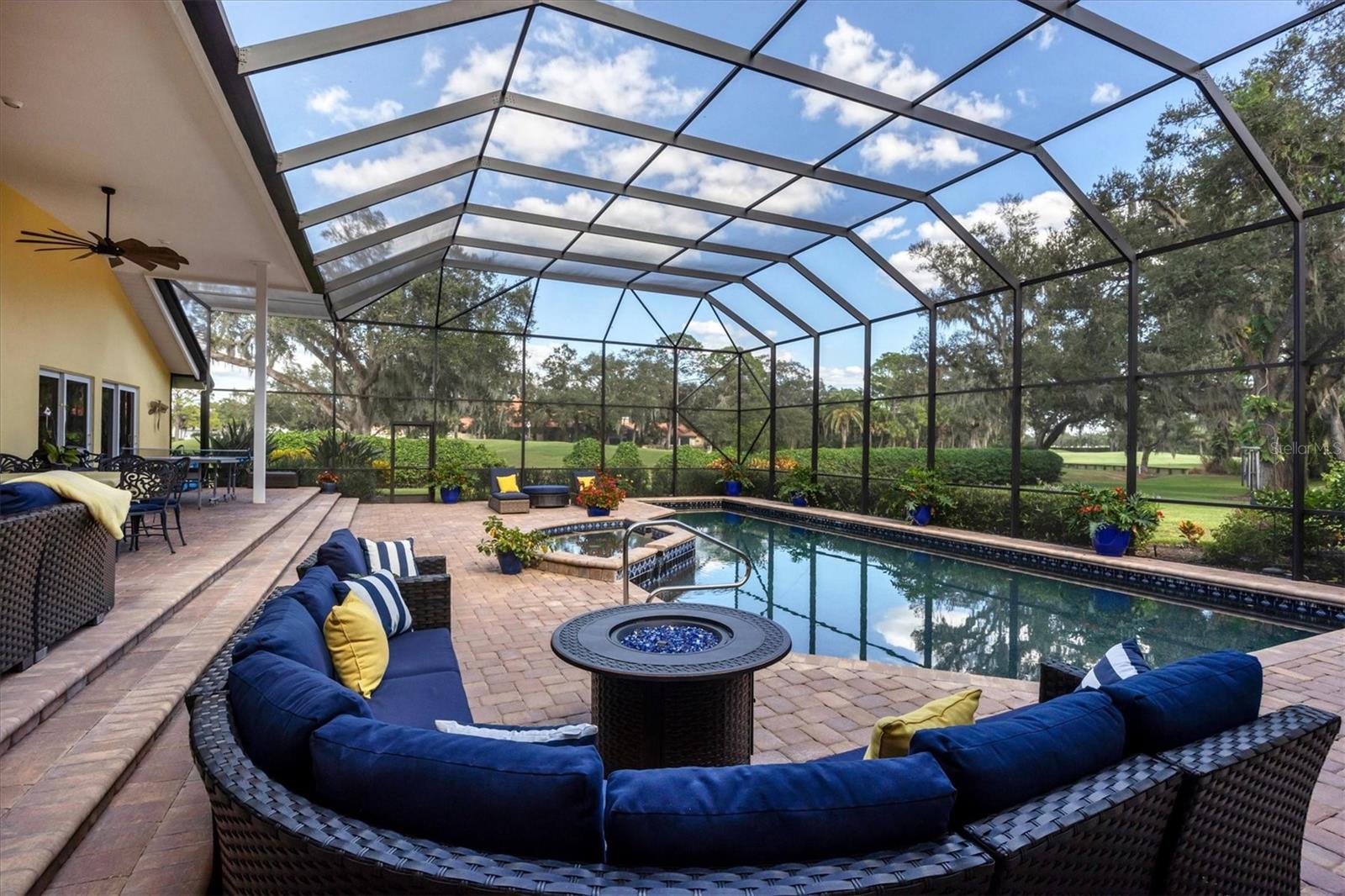 LAUREL OAK ESTATES SEC 02 - Residential