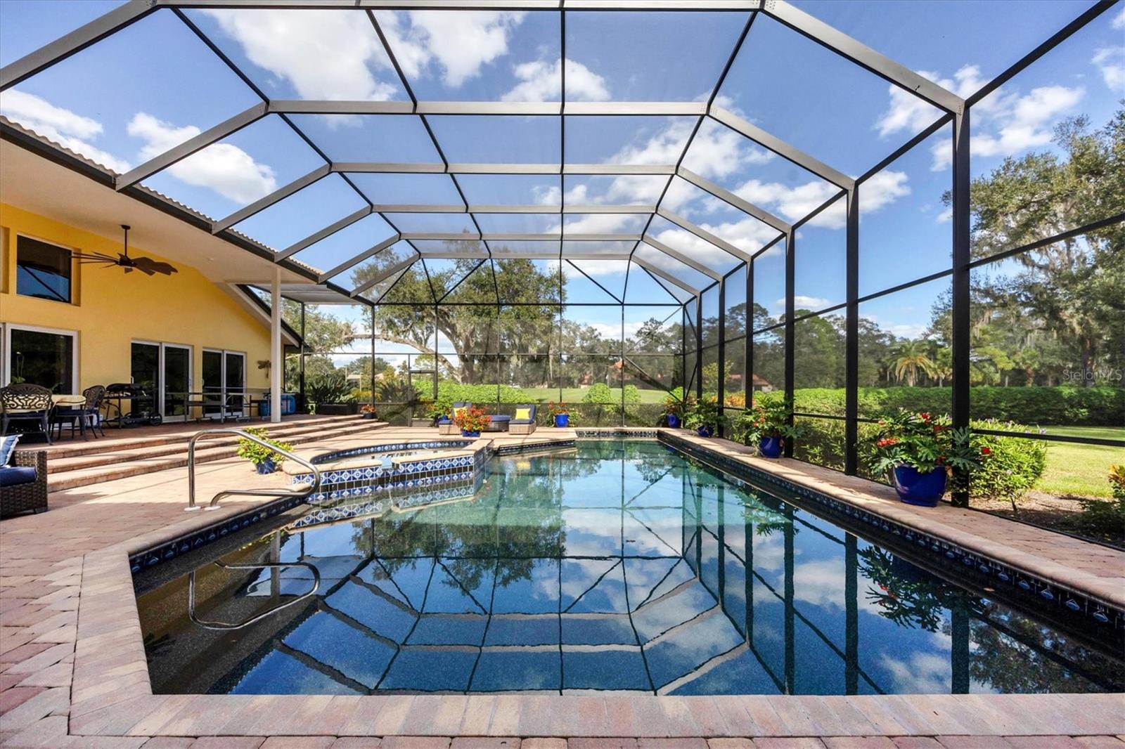 LAUREL OAK ESTATES SEC 02 - Residential