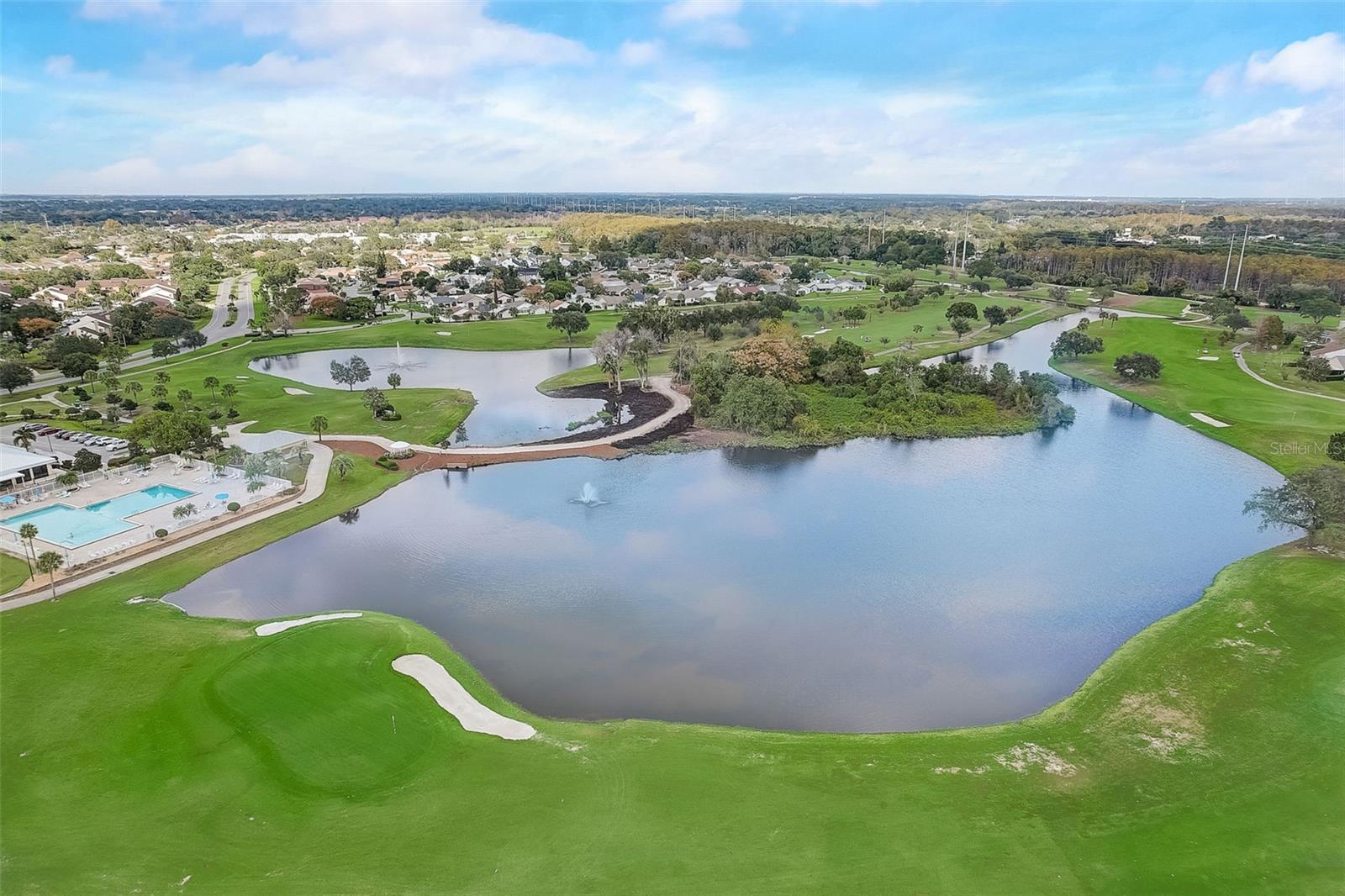 RAINTREE VILLAGE CONDO PH 01 - Residential