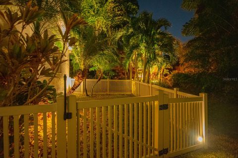 A home in PALM HARBOR