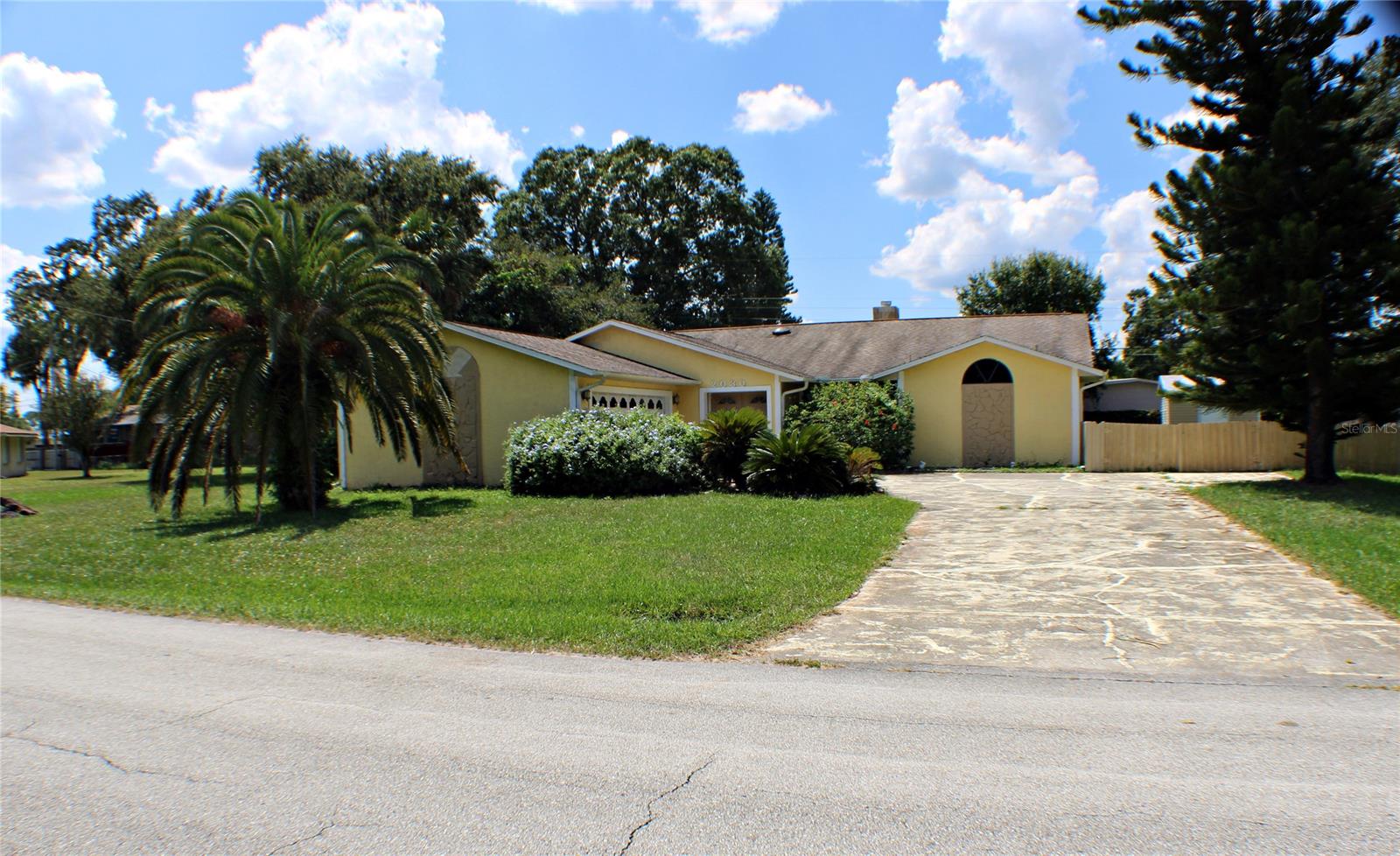 Florida Shores 01 - Residential