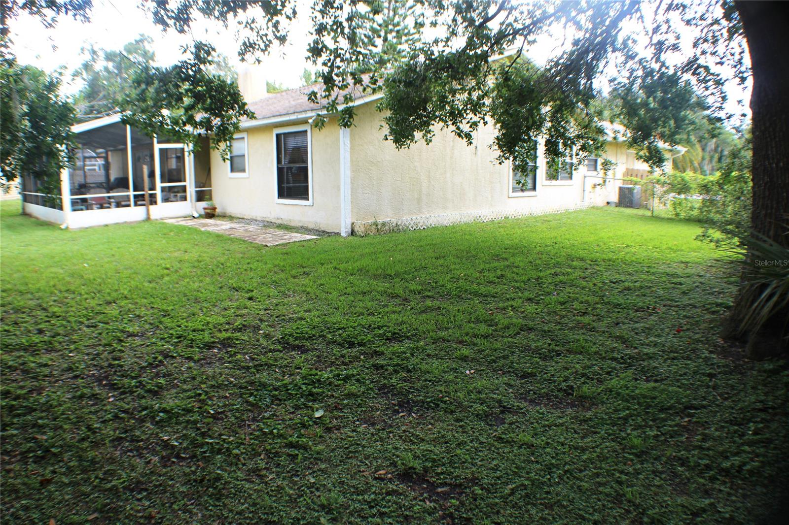 Florida Shores 01 - Residential