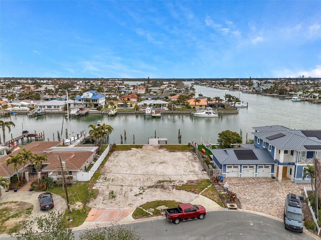 Photo of 11655 4th Street E, Treasure Island, FL 33706 (MLS # TB8435147)