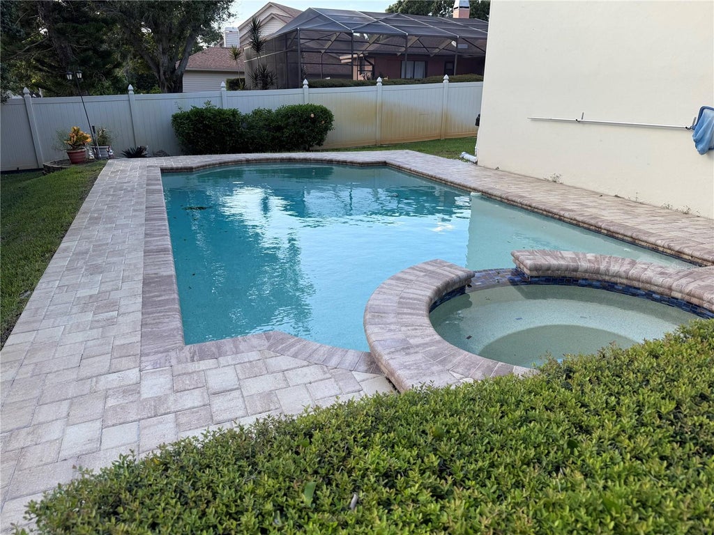 Photo of 13000 Farmington Trail, Seminole, FL 33776 (MLS # TB8559289)