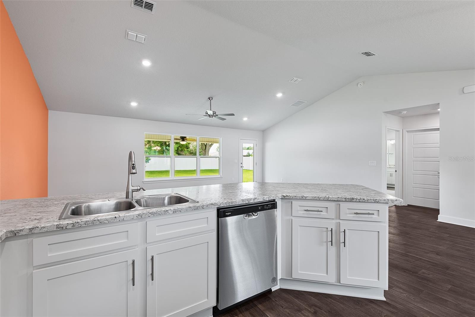 SOUTHWEST QUADRANT PH 01-04 - Residential