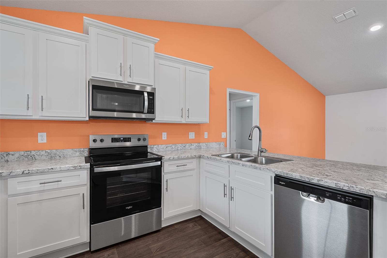 SOUTHWEST QUADRANT PH 01-04 - Residential