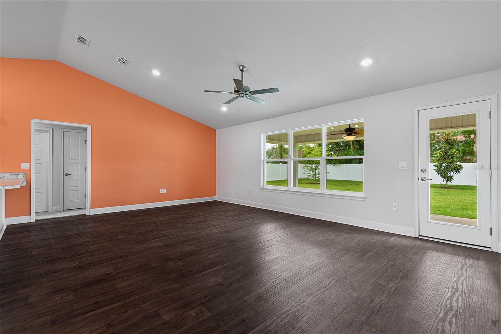 SOUTHWEST QUADRANT PH 01-04 - Residential