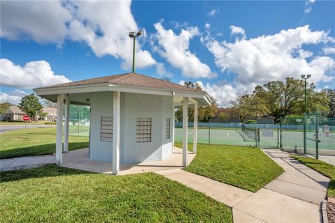 A home in LAKELAND