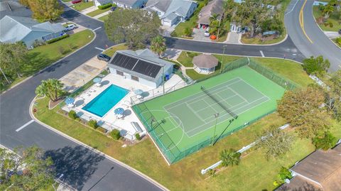 A home in LAKELAND