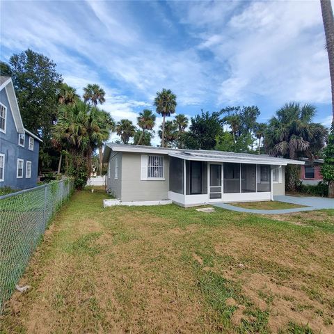 A home in DAYTONA BEACH