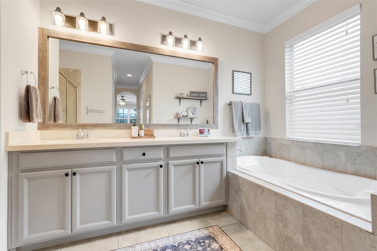 HIGHLAND RANCH CANYONS PH 3 - Residential