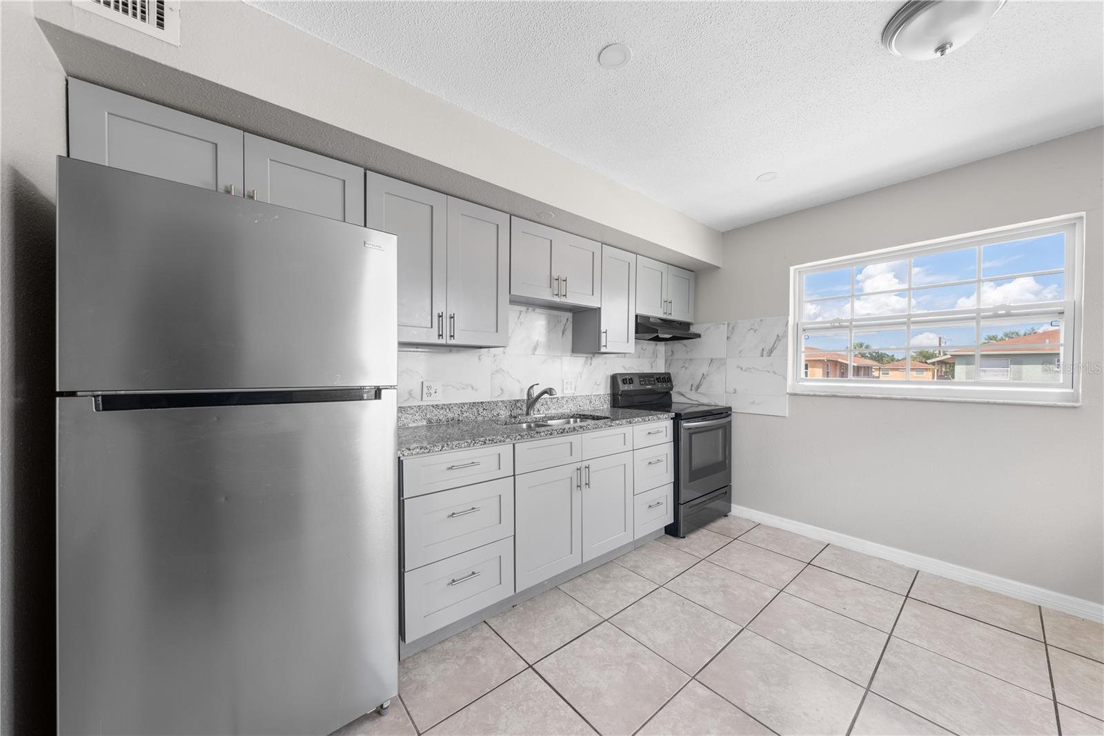 PALM GARDENS CONDO - Residential