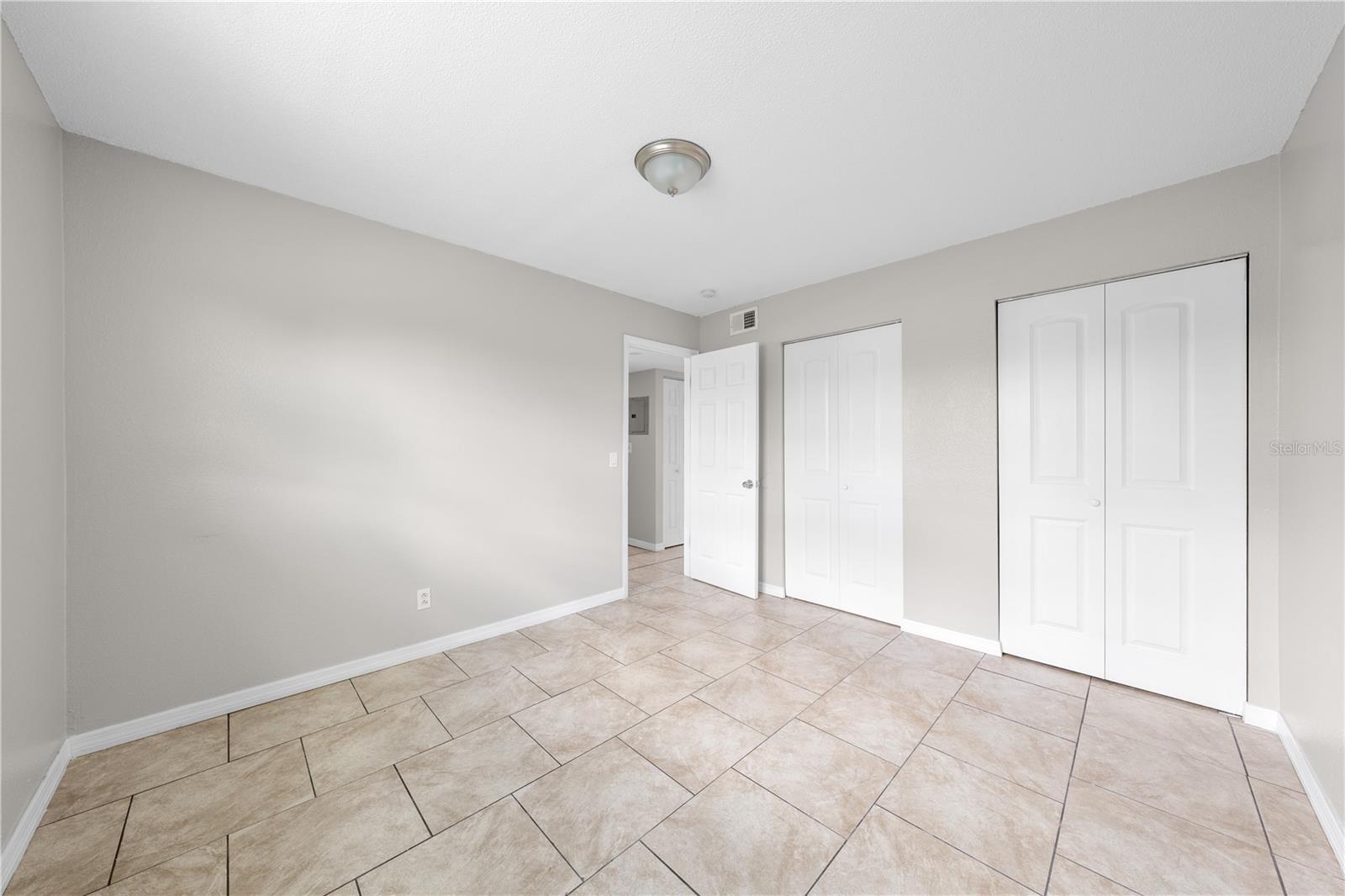 PALM GARDENS CONDO - Residential