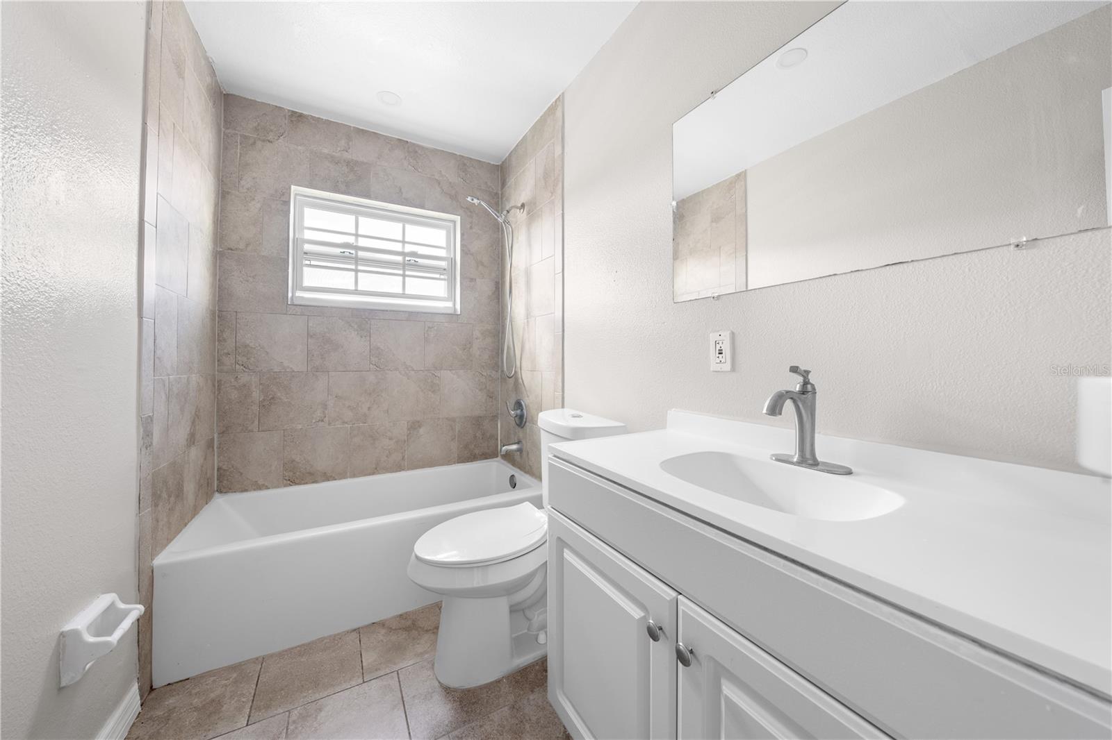 PALM GARDENS CONDO - Residential