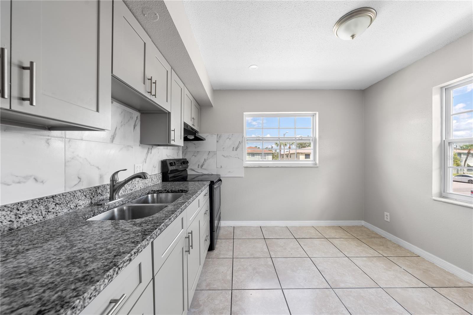 PALM GARDENS CONDO - Residential