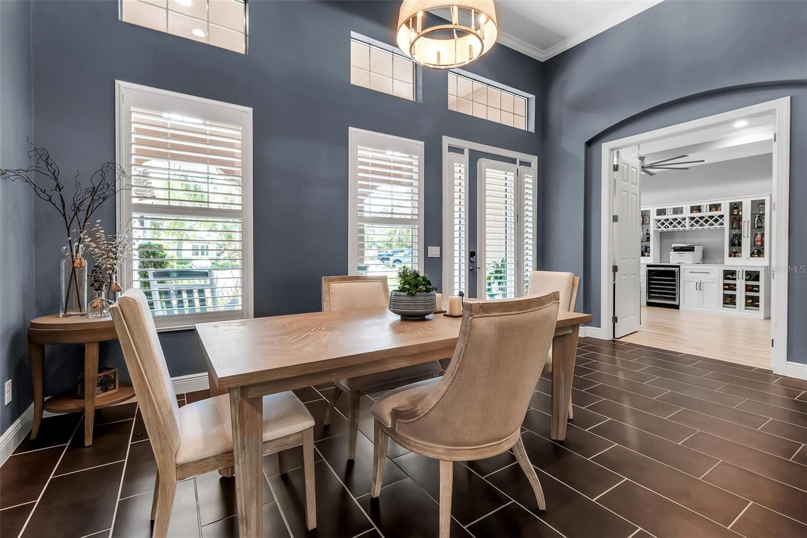 932 MANGROVE EDGE COURT
