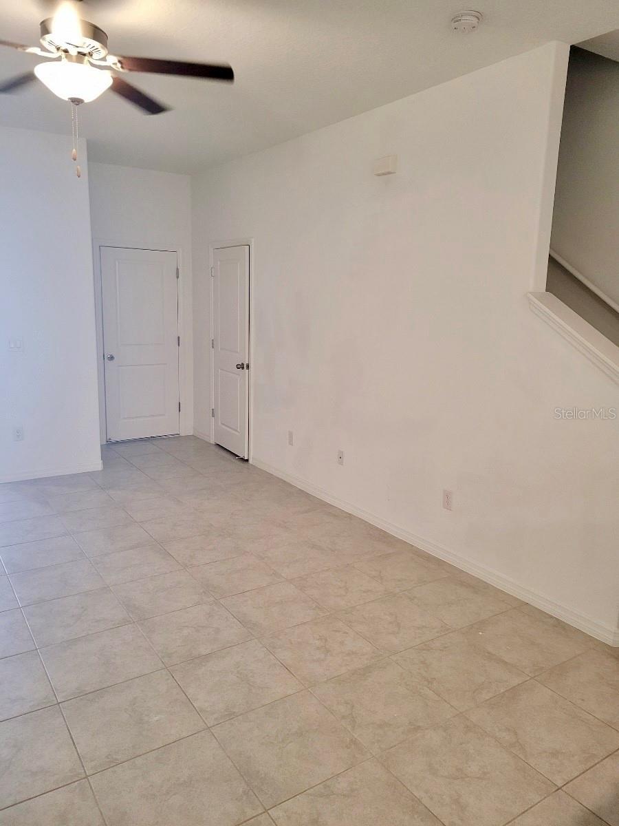 TOWNES/DARLINGTON - Residential