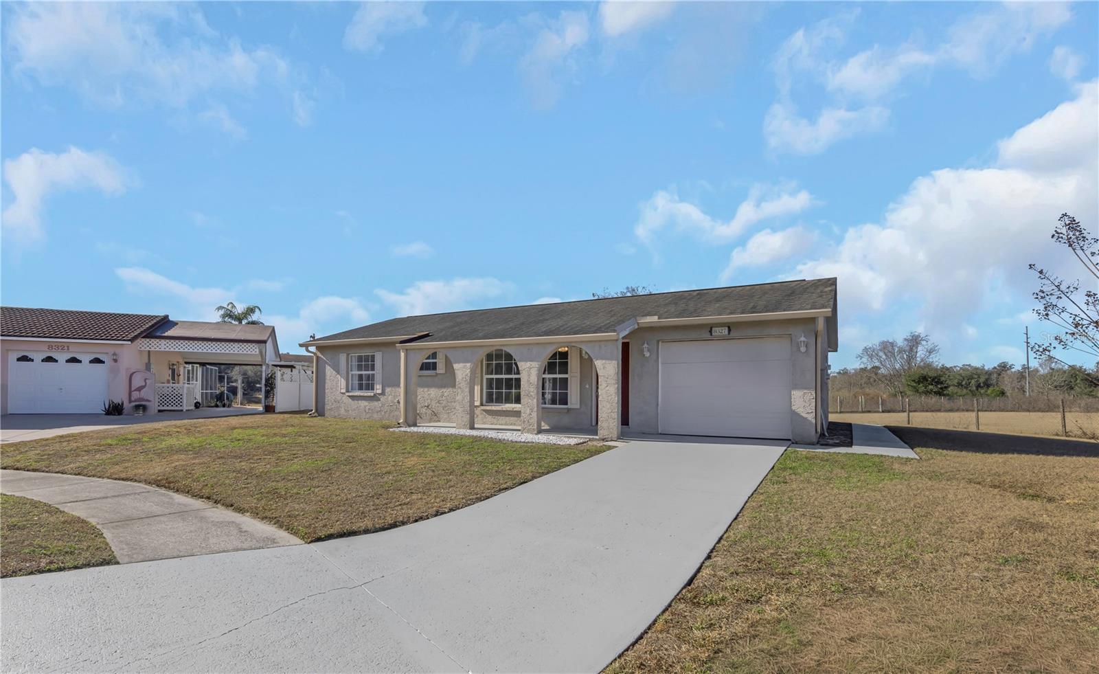 LAKE DOROTHEA GROVE - Residential