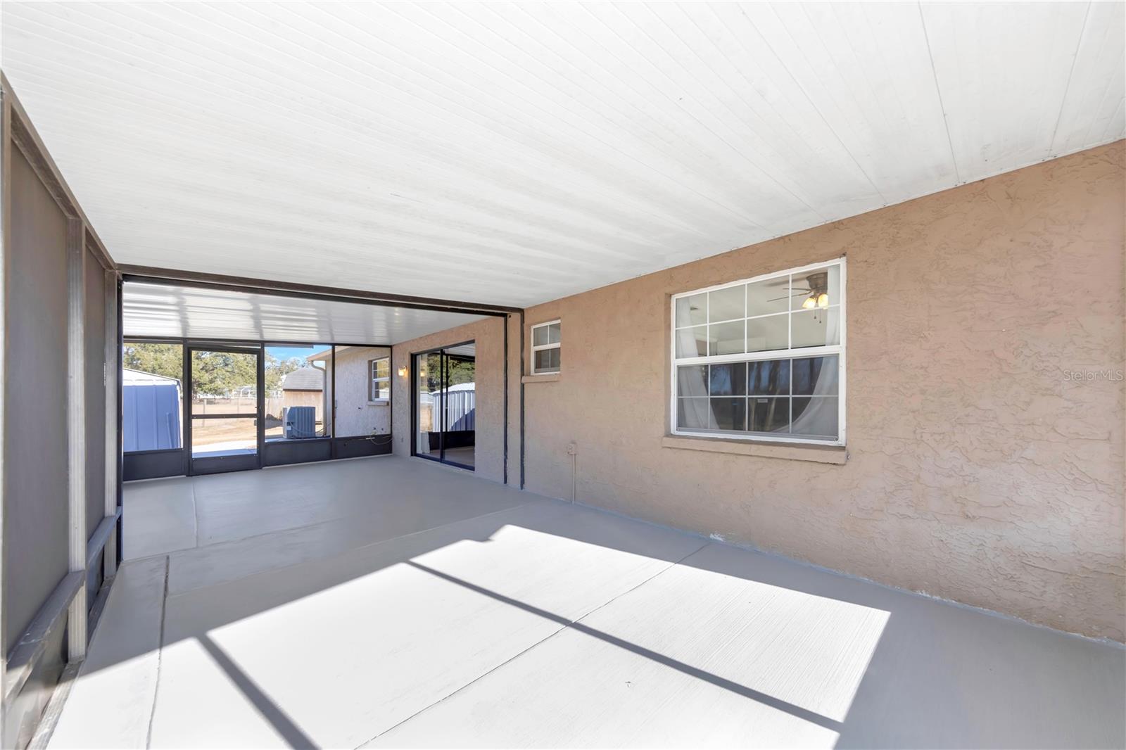 LAKE DOROTHEA GROVE - Residential