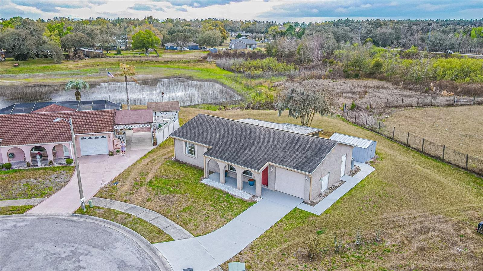 LAKE DOROTHEA GROVE - Residential