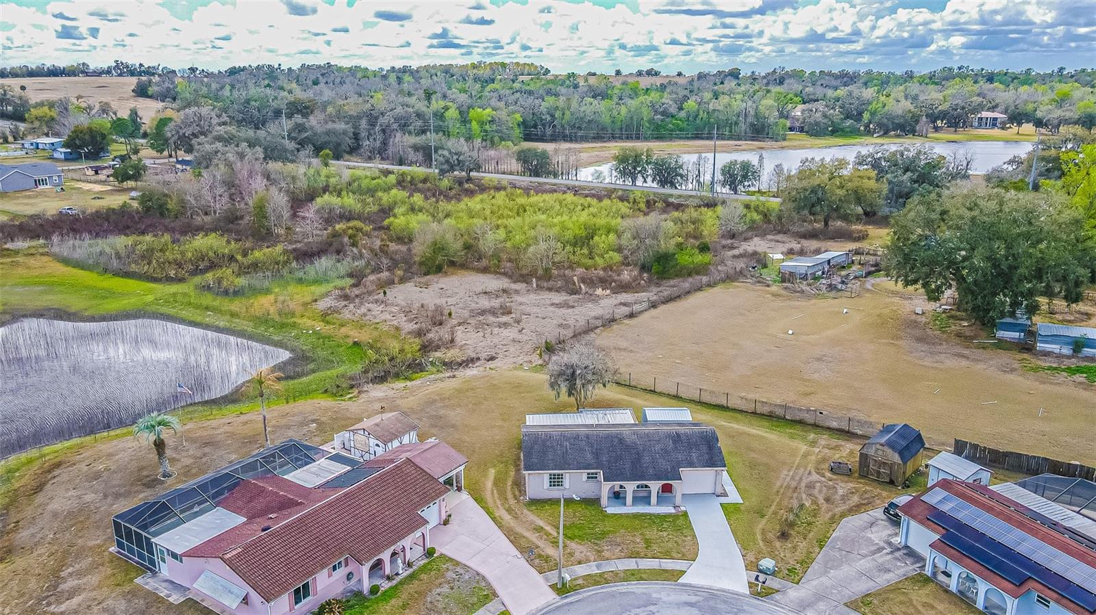 LAKE DOROTHEA GROVE - Residential