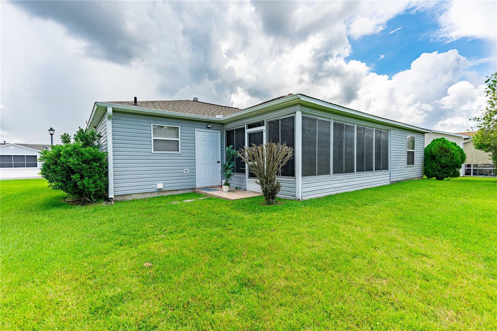 SUMTER VILLAGES - Residential Lease