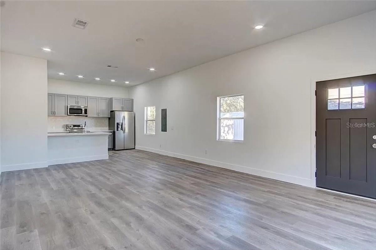 FOLSOM - Residential