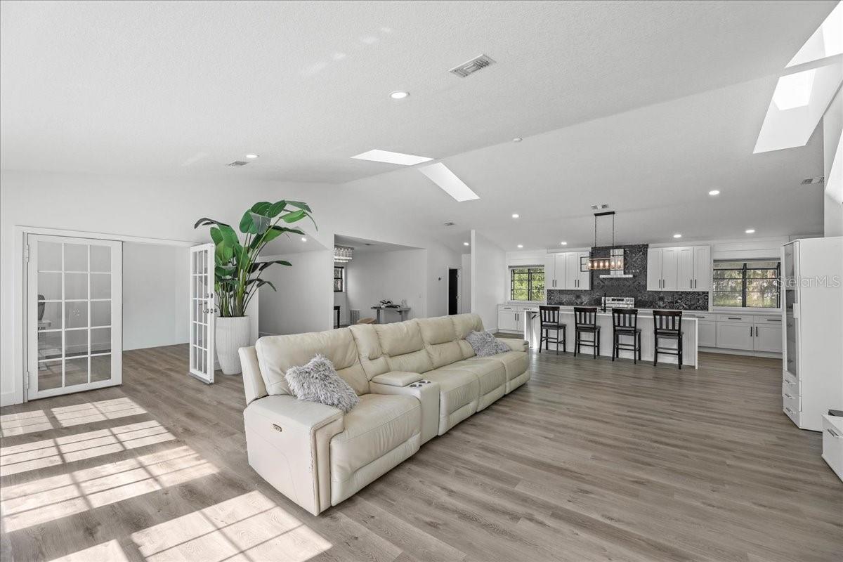 FOLSOM - Residential