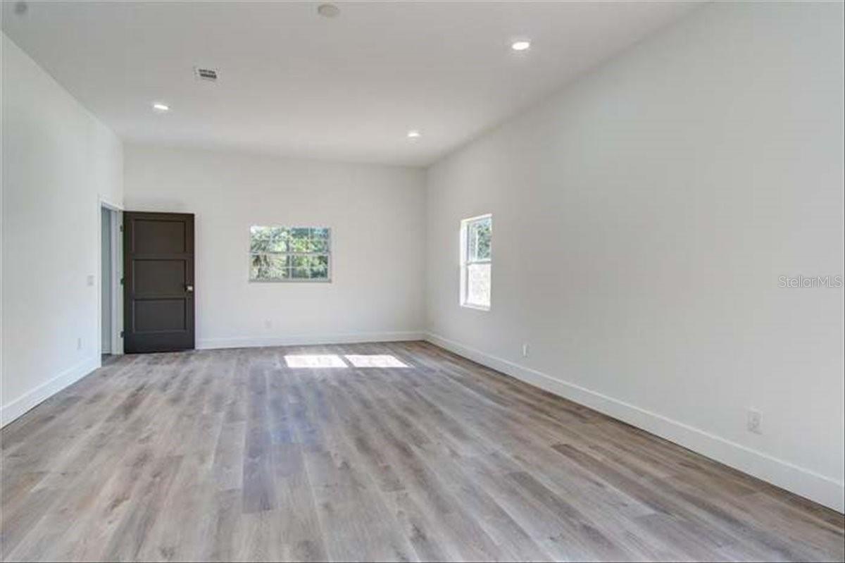 FOLSOM - Residential