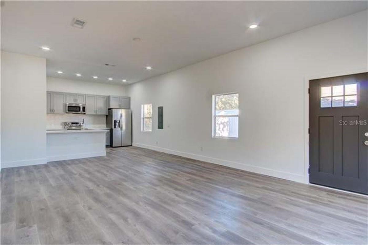 FOLSOM - Residential