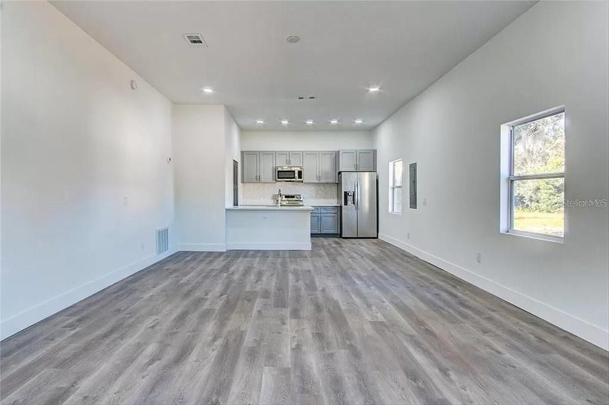 FOLSOM - Residential