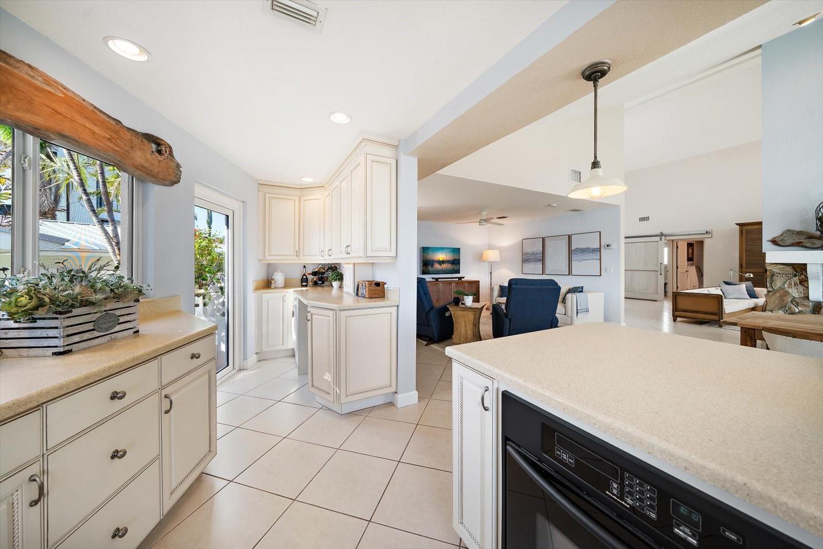 BELLEVUE ESTATES ISLAND 1ST ADD - Residential