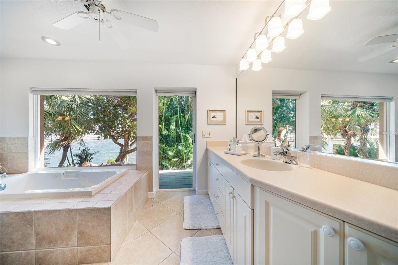 BELLEVUE ESTATES ISLAND 1ST ADD - Residential