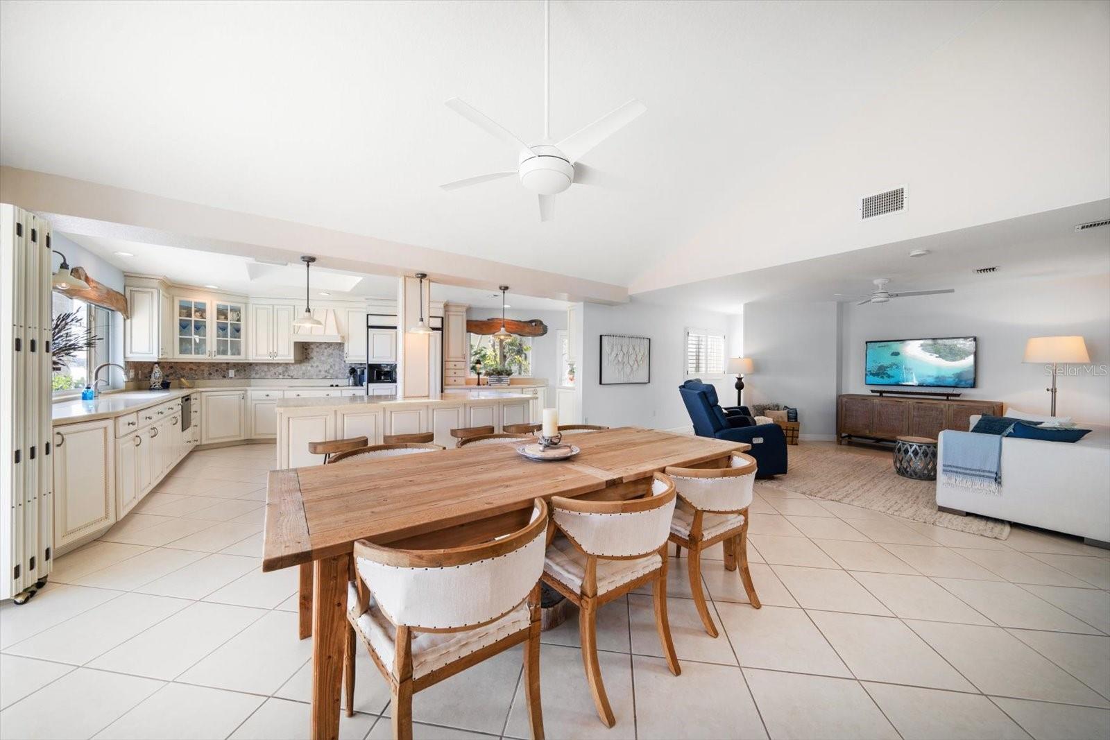 BELLEVUE ESTATES ISLAND 1ST ADD - Residential