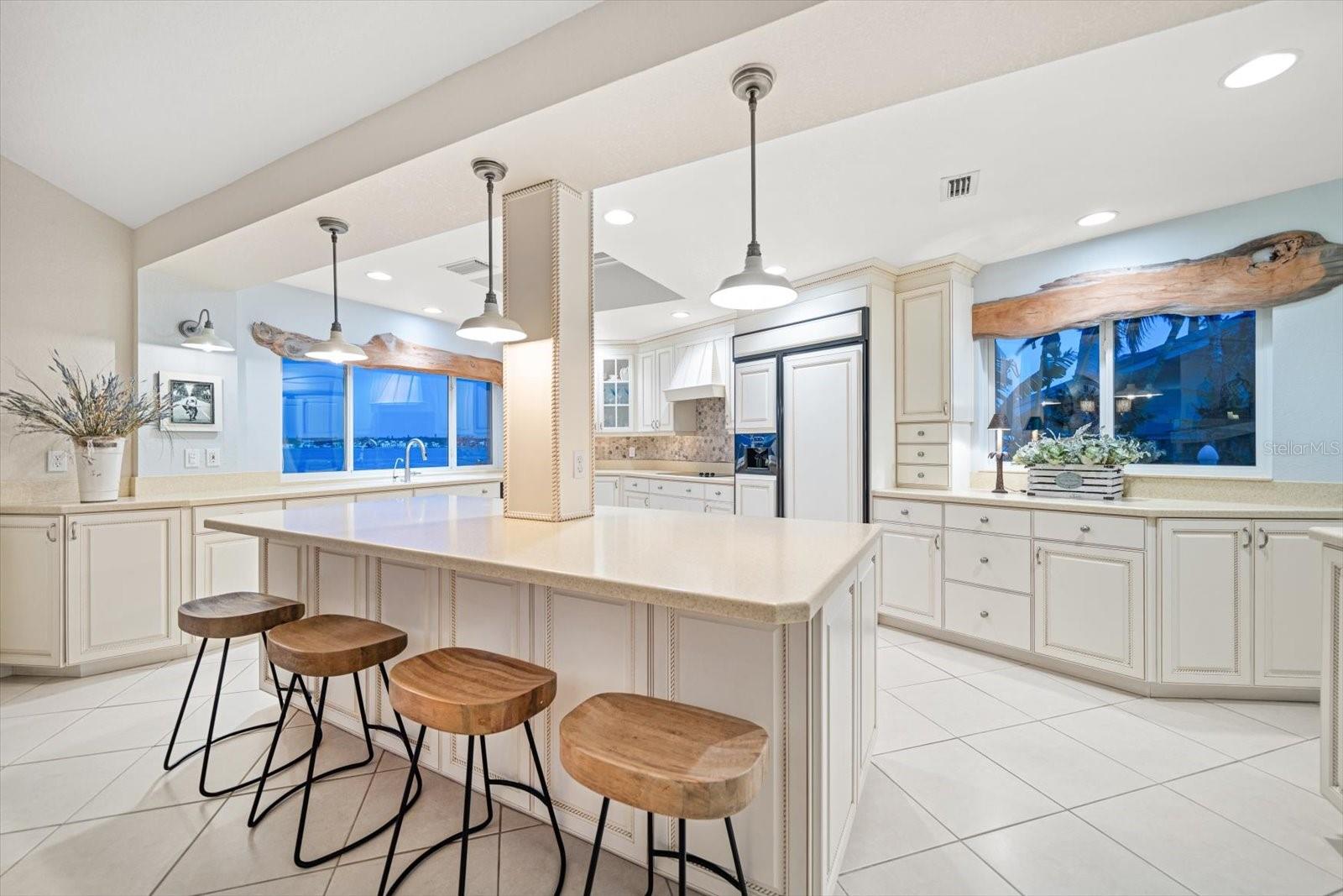 BELLEVUE ESTATES ISLAND 1ST ADD - Residential