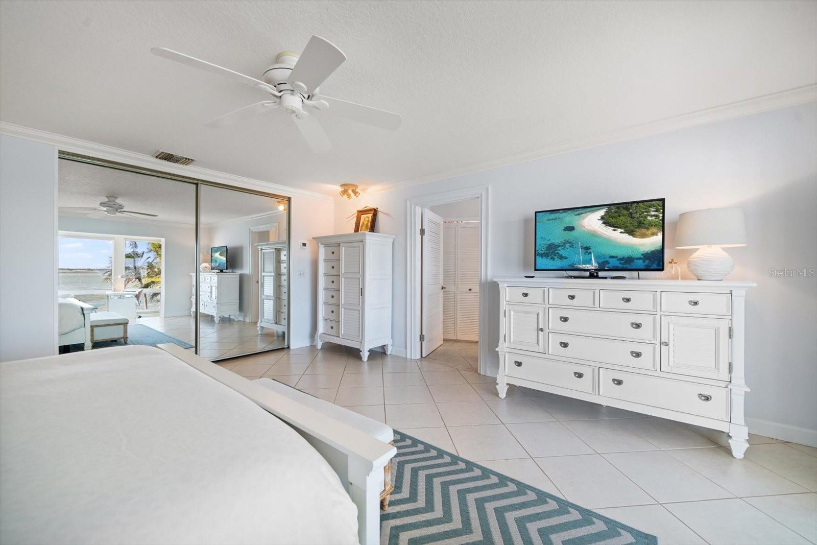 BELLEVUE ESTATES ISLAND 1ST ADD - Residential