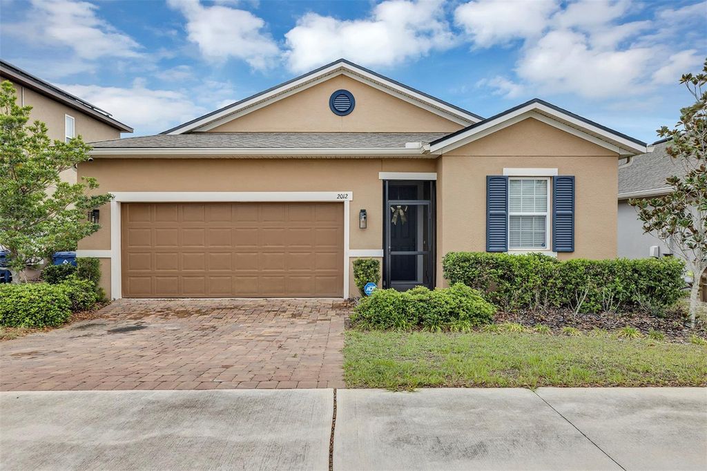 Photo of 2012 Sloans Outlook Drive, Groveland, FL 34736 (MLS # G5110844)